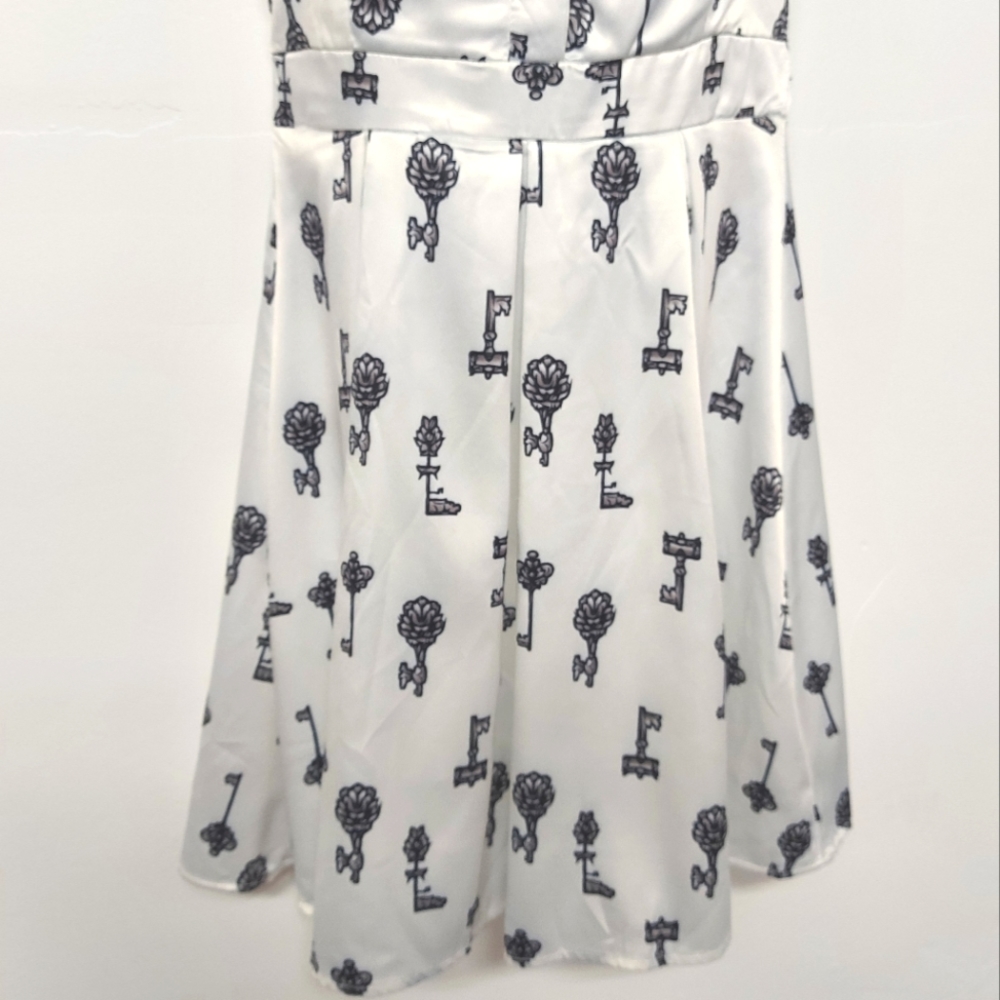 Wujiayouyi 'Keys' Satin Dress, Size Medium - Picture 6 of 13